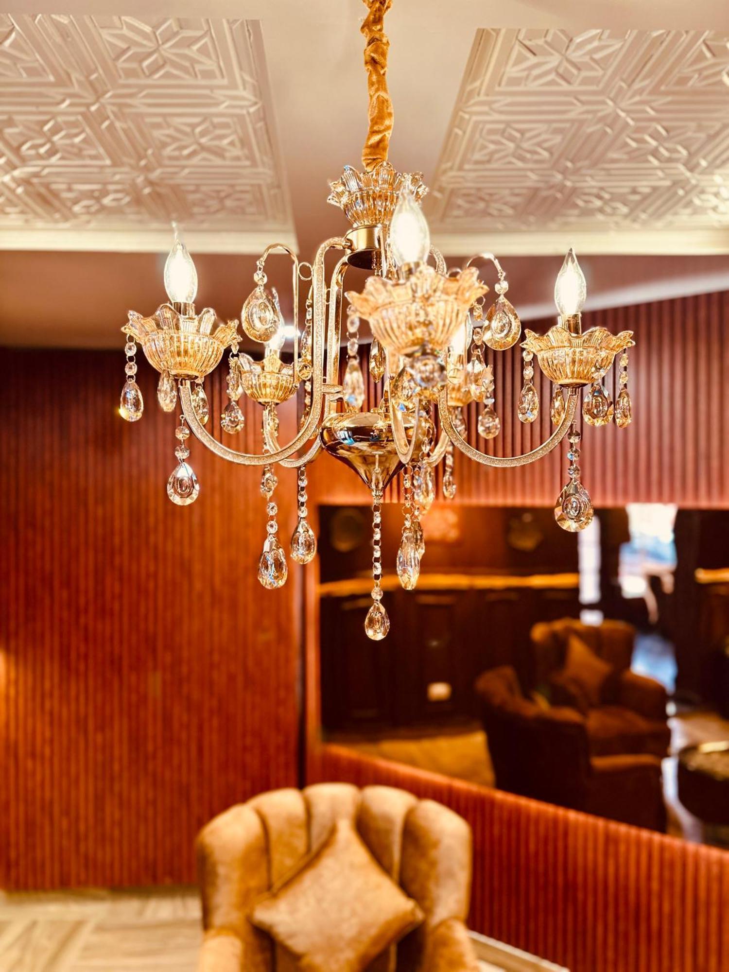 Walisons Hotel Srīnagar Buitenkant foto
